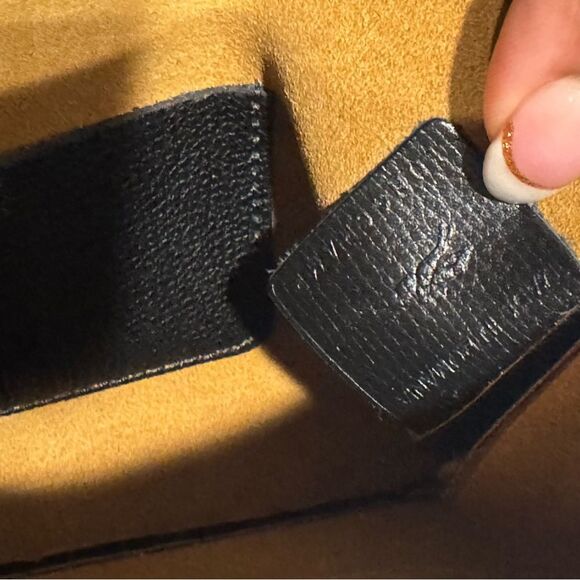 Longchamp Shop it Leather Crossbody - Picture 10 of 13